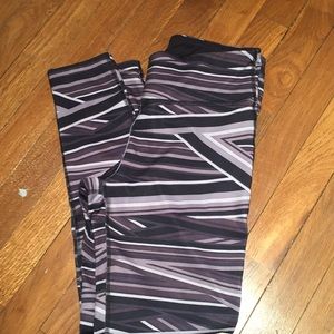 Women’s patterned leggings
